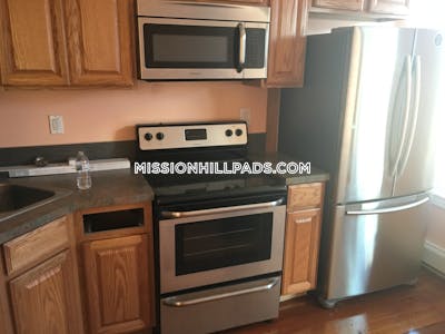 Mission Hill 4 Bed, 1.5 Bath Unit Boston - $3,950 No Fee