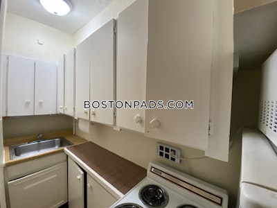 Beacon Hill Studio 1 Bath Boston - $2,150 No Fee