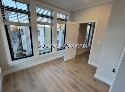 Allston 4 Beds 3 Bath Allston Boston - $4,550 No Fee