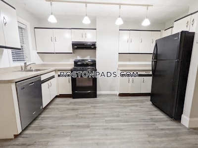 East Boston 3 Beds 2 Baths Boston - $4,150 No Fee