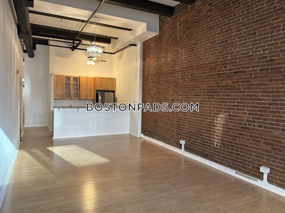 North End 2 Beds 2 Baths Boston - $4,700 No Fee