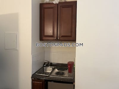 Mission Hill Studio 1 Bath Boston - $1,725 No Fee