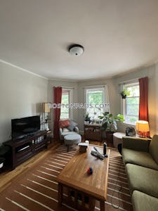 Jamaica Plain 3 Beds 1 Bath Boston - $3,400 No Fee