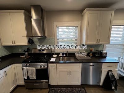 Fort Hill 3 Bed 2 Bath BOSTON Boston - $4,200 No Fee