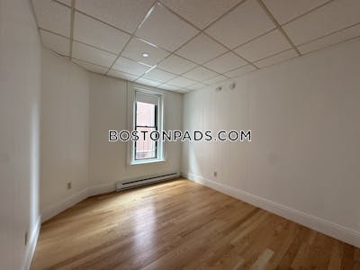 Back Bay Studio 1 Bath Boston - $1,995 No Fee
