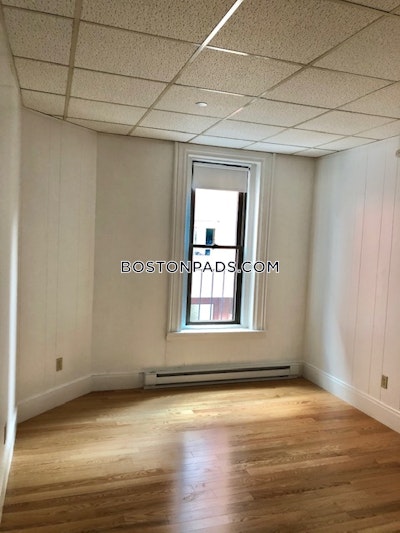 Back Bay 0 Bed 1 Bath BOSTON Boston - $1,995 No Fee