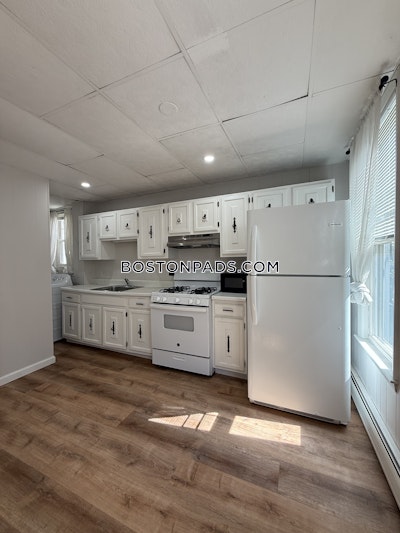 East Boston 4 Beds 1 Bath Boston - $3,400 No Fee