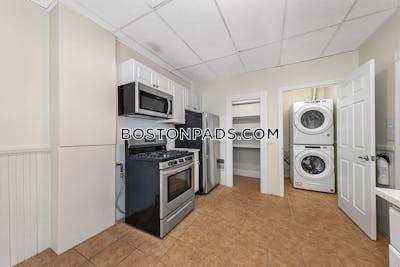 Brighton 3 Beds 1 Bath Boston - $2,995 No Fee