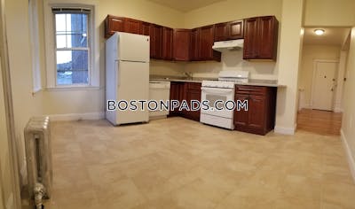 Brookline 4 Beds 1.5 Baths Washington Square  Washington Square - $5,200 No Fee