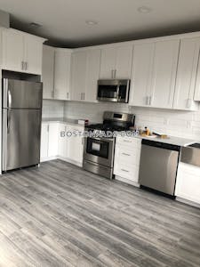 East Boston 3 Beds 1 Bath Boston - $2,800 No Fee