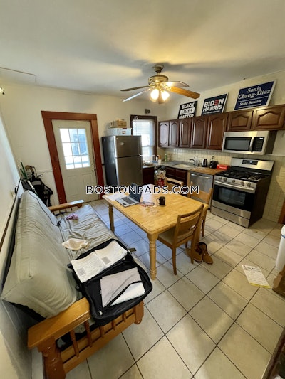 Mission Hill 3 Beds 2 Baths Boston - $4,550 No Fee