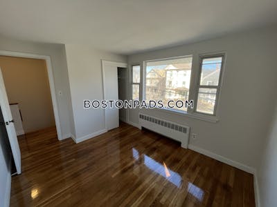 Brookline Apartment for rent 3 Bedrooms 1 Bath Brookline Hills - $3,900 No Fee