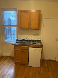 Mission Hill Studio 1 Bath Boston - $1,650 No Fee