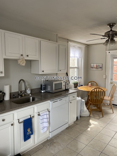 North End 2 Beds 1 Bath Boston - $4,275 No Fee