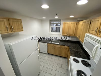 Fenway/kenmore Apartment for rent 1 Bedroom 1 Bath Boston - $2,900 No Fee