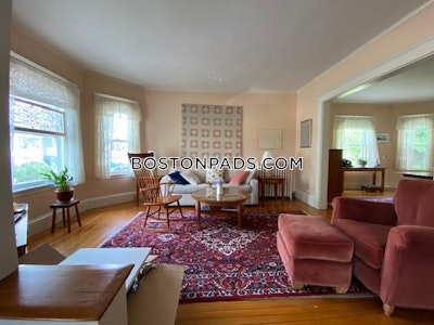 Somerville Apartment for rent 6 Bedrooms 2.5 Baths  Tufts - $9,100 No Fee