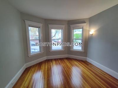 Dorchester 4 Beds 1 Bath Boston - $3,300 No Fee