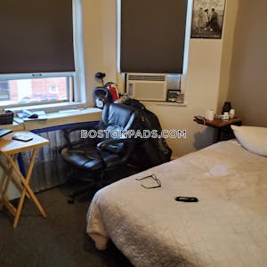 Mission Hill Studio 1 Bath Boston - $1,700 No Fee
