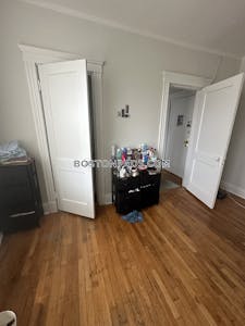 Allston Apartment for rent 1 Bedroom 1 Bath Boston - $2,200 No Fee