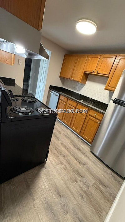 Leominster Apartment for rent 2 Bedrooms 1 Bath - $2,000 No Fee