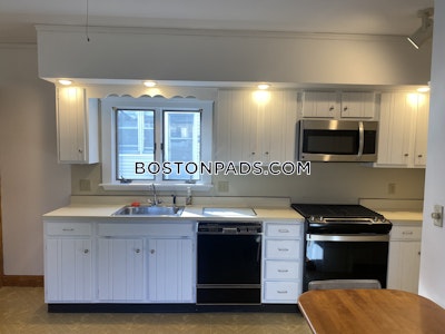 Somerville 6 Beds 2 Baths  Tufts - $8,200 No Fee