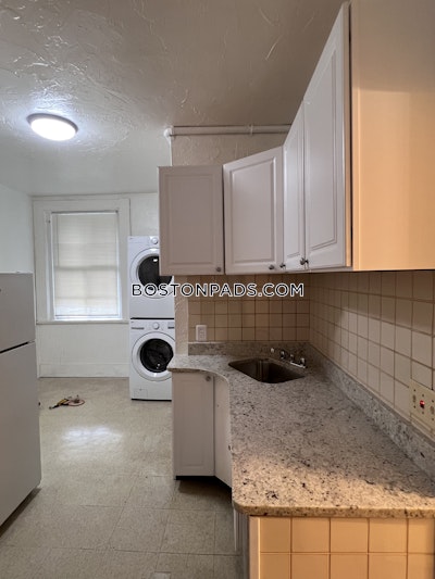 Allston Apartment for rent 3 Bedrooms 1 Bath Boston - $2,900 No Fee