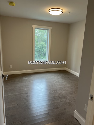 Danvers Apartment for rent 2 Bedrooms 1 Bath - $3,150 No Fee