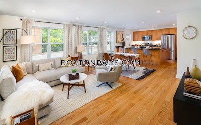 Brookline Apartment for rent 3 Bedrooms 1 Bath  Chestnut Hill - $5,195 No Fee