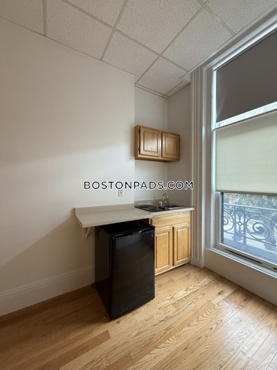 Back Bay Apartment for rent Studio 1 Bath Boston - $1,995 No Fee