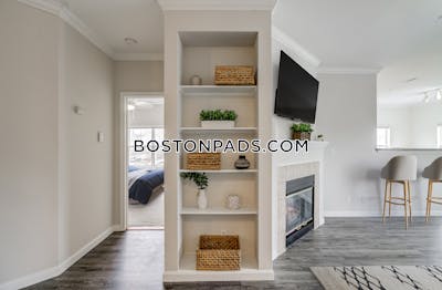 Haverhill Studio 1 baths in HAVERHILL - $3,150 No Fee