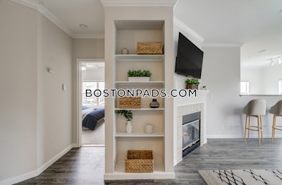 Haverhill 3 bedroom 1 baths in HAVERHILL - $3,150 No Fee