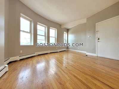 Roxbury Apartment for rent 3 Bedrooms 1 Bath Boston - $3,095 No Fee