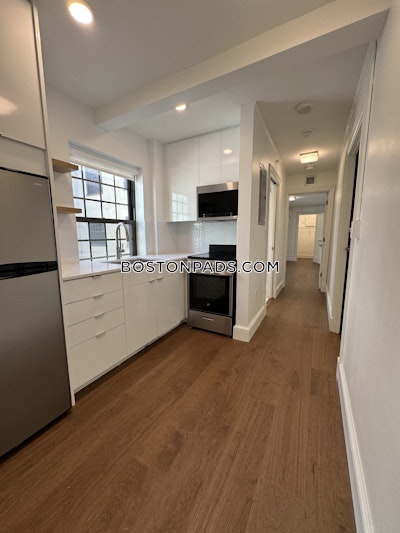 Cambridge 1 bedroom 1 baths in CAMBRIDGE  Harvard Square - $2,850 No Fee