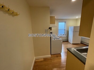 Cambridge 3 Beds 1 Bath  Central Square/cambridgeport - $3,800 No Fee
