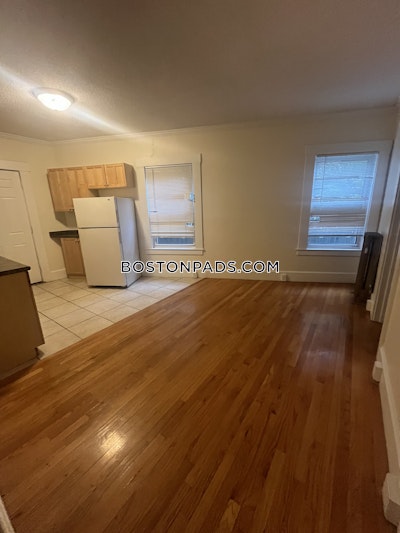 Cambridge Apartment for rent 3 Bedrooms 1 Bath  Porter Square - $3,000 No Fee